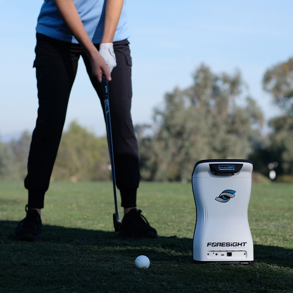 Golf Launch Monitor Built to Maximize Performance, Four-Camera Photometric Technology, Touchscreen Display